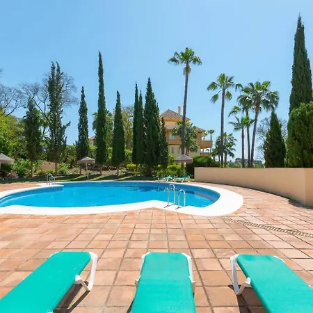 Precioso Elvira Hills Marbellac